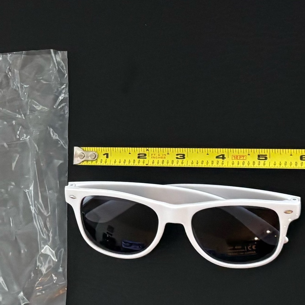 Sun Cruiser Adult Beverages Souvenir White Sunglasses Standard Average Size - Picture 4 of 10